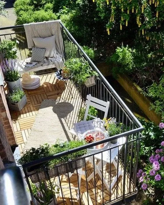 Cozy Balcony Garden