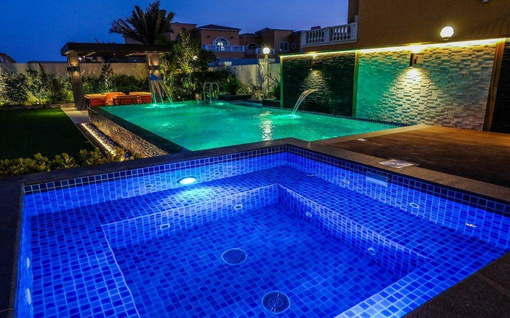 Lap Pools – Key Factors To Help You Make The Right Design Choices